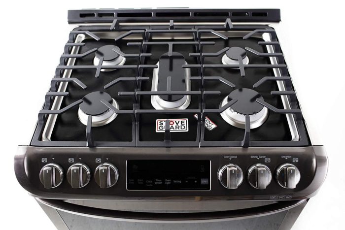 brand new clean gas stove top